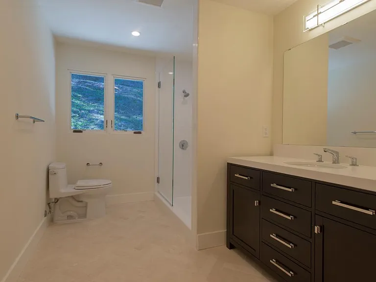 344 Laurel Way — Photo 14