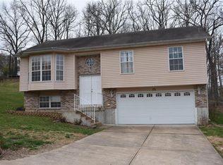 73 Adventura Dr #D, Festus, MO 63028