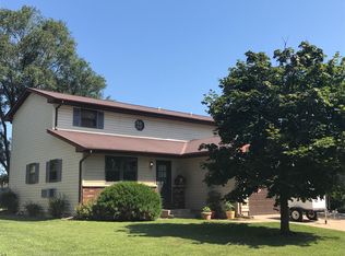 2937 N Marion Rd, La Crosse, WI 54601