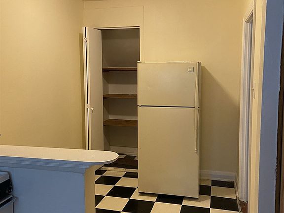 C4B1E041-5120-4CB3-AB2E-F417141542FF