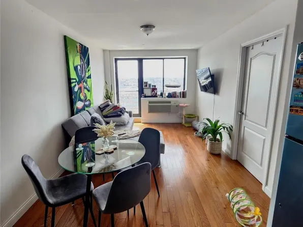 70-26 Queens Boulevard #10F, Woodside, NY 11377