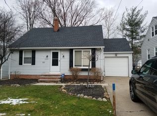 5231 Edenhurst Ave, Lyndhurst, OH 44124