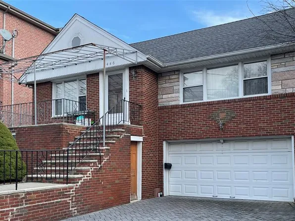 2446 3rd St, Fort Lee, NJ 07024