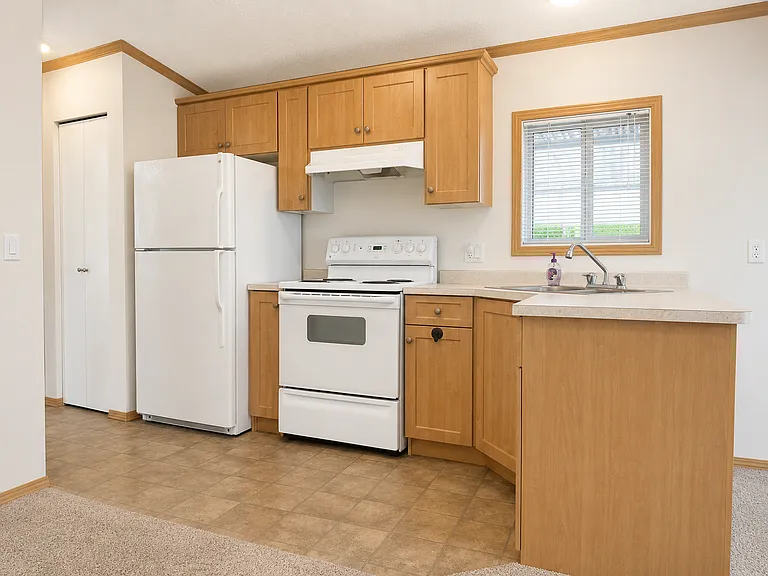 1200 Lincoln St #117 — Photo 8