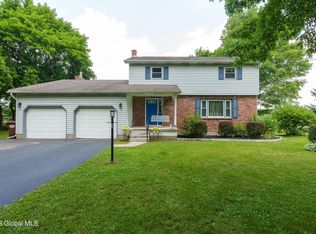 46 Martin Rd, Voorheesville, NY 12186