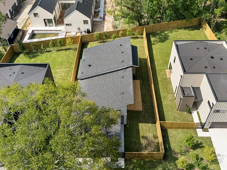 1502 Primrose St — Photo 34