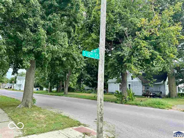 200 S 12th St, Terre Haute, IN 47807