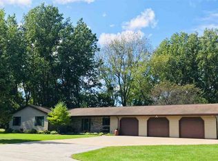 3320 Harris Ln, Bay City, MI 48706