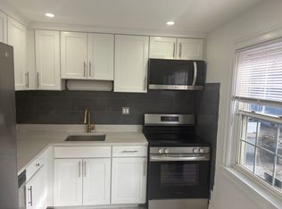 329 Gallivan Blvd APT 1, Dorchester Center, MA 02124