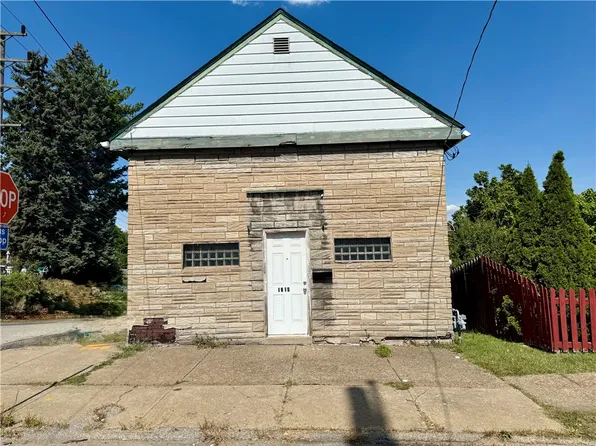 1314 Crawford Ave, Duquesne, PA 15110