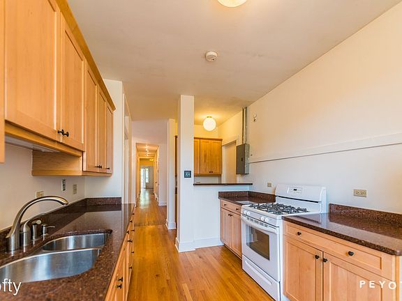 2nd image of 1440 W Jarvis Ave APT 3A