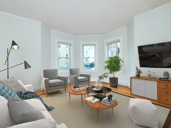 5 Albion St #1, Somerville, MA 02143