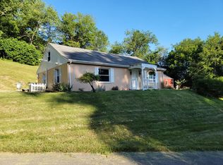 11 Forney Dr, Wheeling, WV 26003
