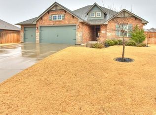 2124 Marbleseed Ct, Edmond, OK 73013