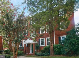 2876 S Abingdon St APT A2, Arlington, VA 22206