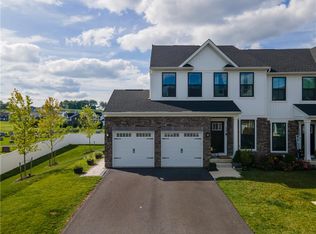 1020 Watson Ct, Fogelsville, PA 18051