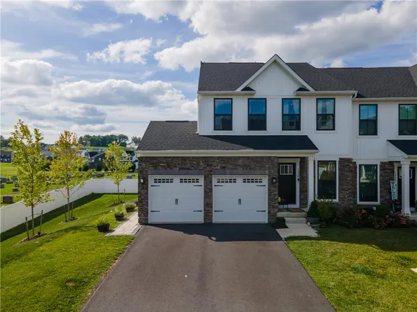 1020 Watson Ct, Fogelsville, PA 18051