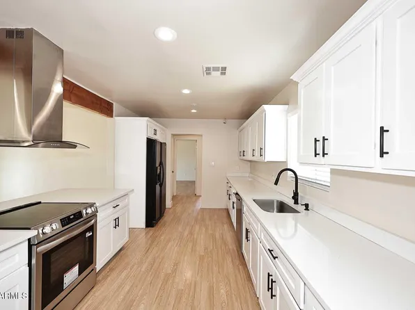 2002 W TURNEY Avenue, Phoenix, AZ 85015