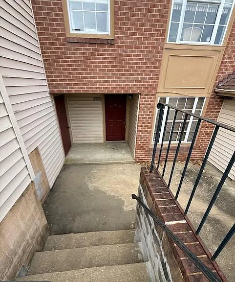 8845 Rusland Ct — Photo 2
