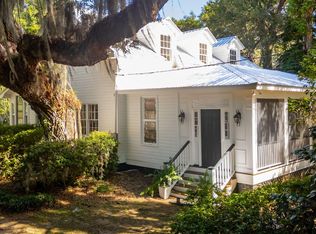 2518 Grace Chapel Rd, Wadmalaw Island, SC 29487