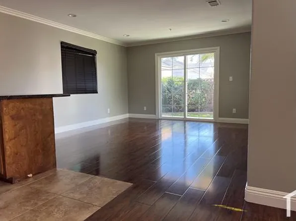 4520 6th Ave, Los Angeles, CA 90043