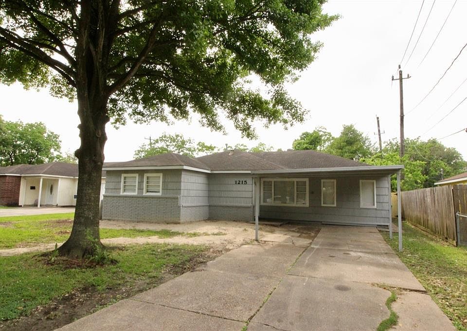 1st image of 1215 Maplewood Ln