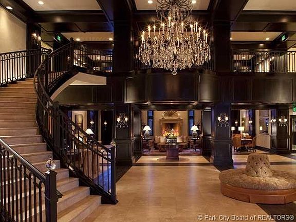 Lobby/Reception.