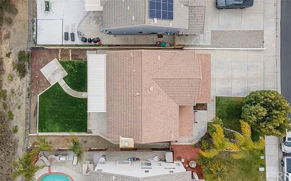 4th image of 39863 Hillsboro Cir
