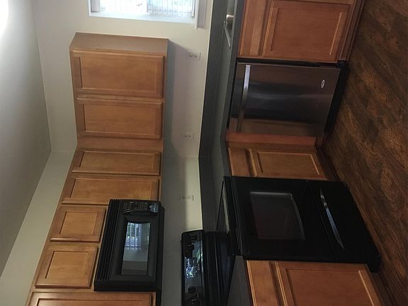Kitchen Left