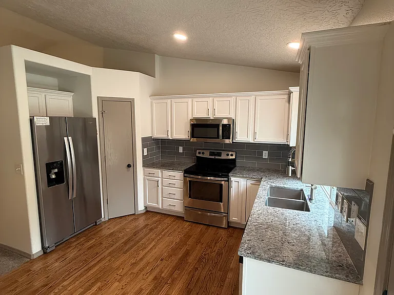 2650 N Chancery Way — Photo 3