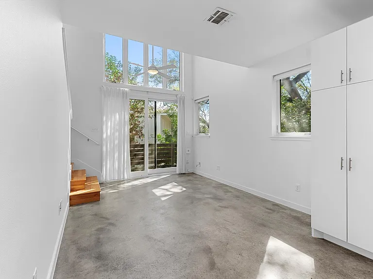 1204 Woodland Ave #B — Photo 17