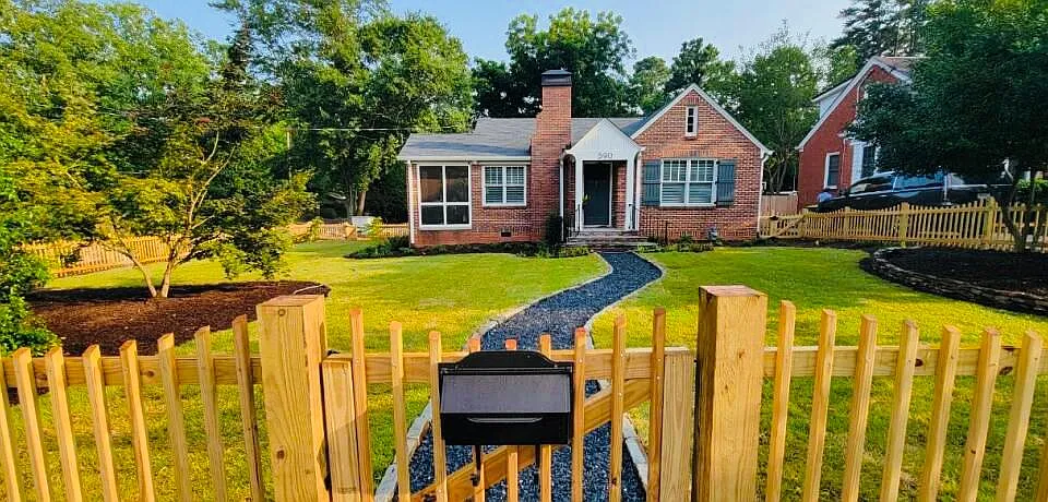 590 Southview Dr