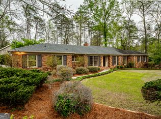 565 Taylor Ct, Macon, GA 31204
