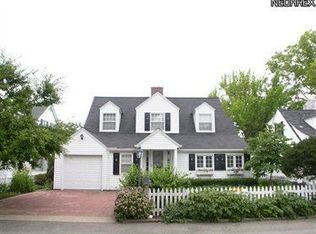 5397 Portage Dr, Vermilion, OH 44089