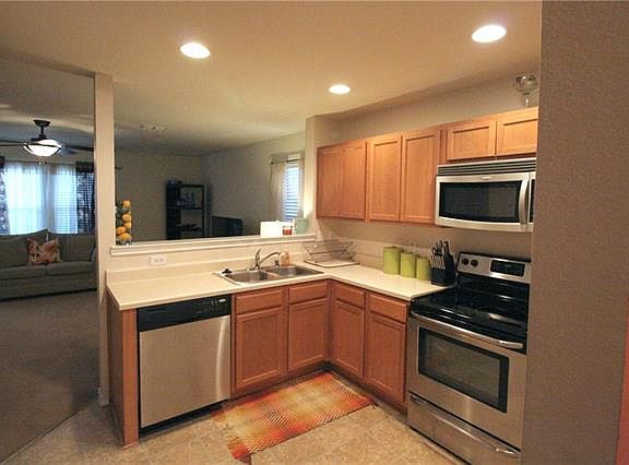 4th image of 4532 Pangolin Dr