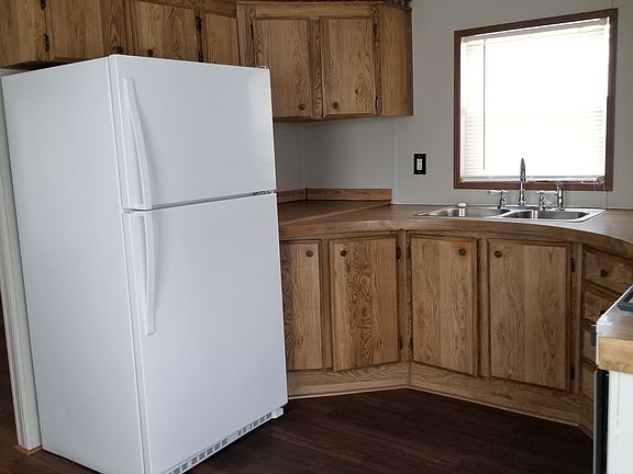 5th image of 1018 Marie Ln