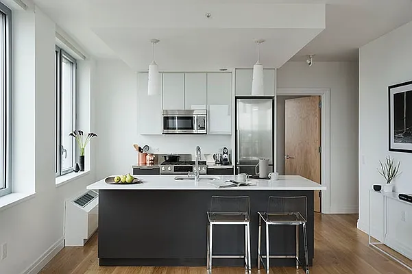 Rented by Two Trees | media 20