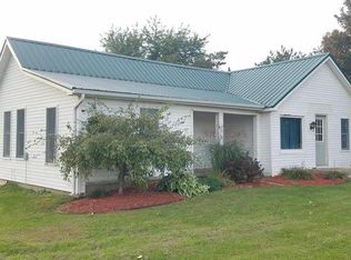 11675 N Loomis Rd, Clare, MI 48617