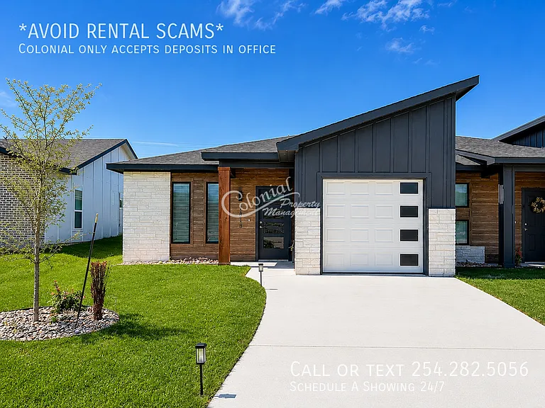 1618 Crooked River Ct — Photo 1