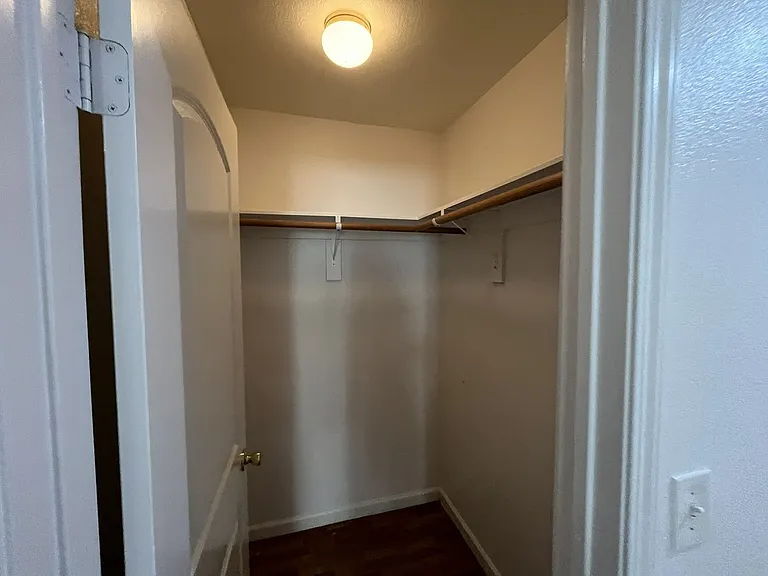 SAC T 1138 — Photo 22