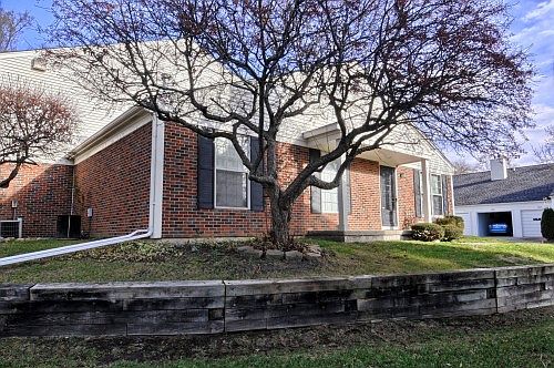 2nd image of 7632 Woodview Dr #17
