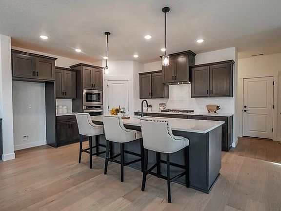 The Layne - Kitchen