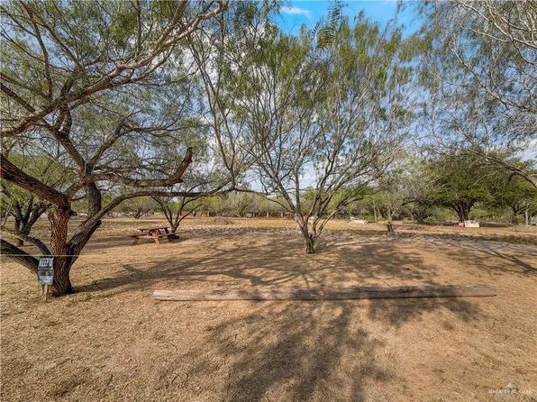 2615 E La Pointe Ave, Mission, TX 78573