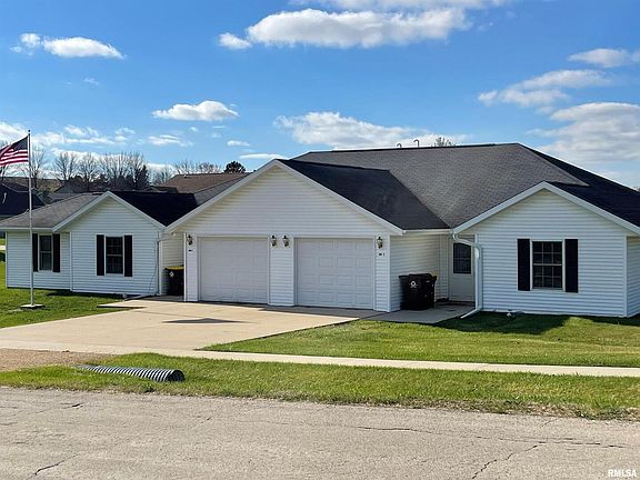 3rd image of 706 Myatt Dr Unit A & B