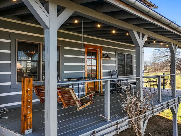 9690 Clifton Rd, Frankfort, KY 40601