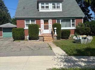 48 Englewood Pl, Kitchener, ON N2H4S6