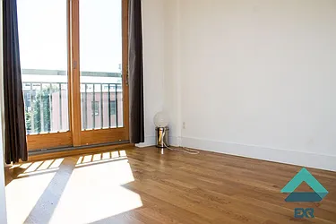 Rented by EXR