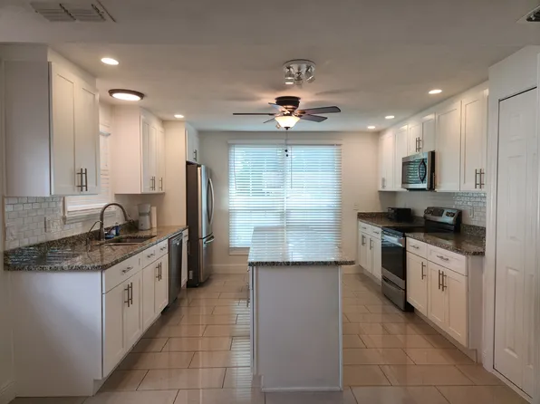1581 Lotus Path, Clearwater, FL 33756