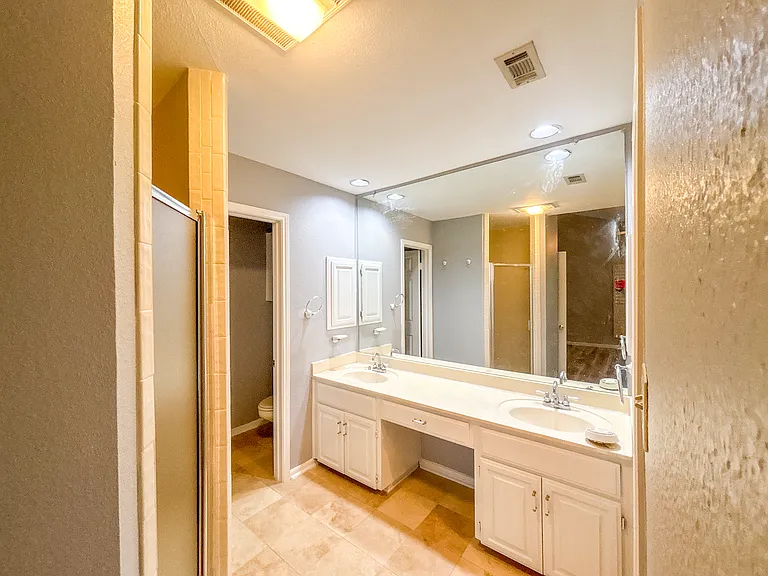 7 Chapel Hill Cir #7 — Photo 29