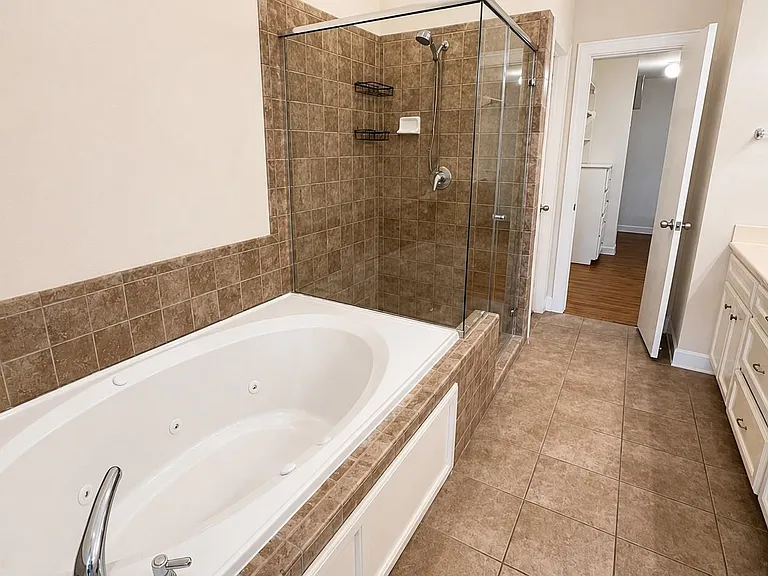 2710 Hullsmith Dr #803 — Photo 16